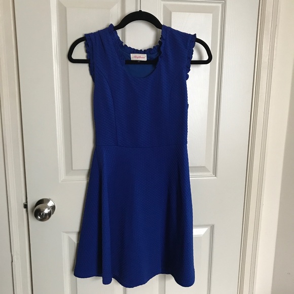 Pondside in the Park Dress - Picture 5 of 7